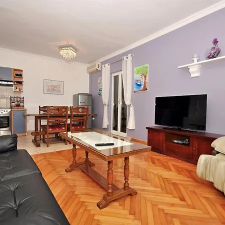 Apartment Ruzarija Trogir